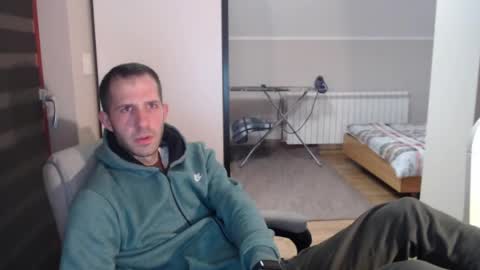 Snapshot of tatamata91 chatting on 05/15/26, 08:49 tatamata91 online show from 05/15/26, 08:49