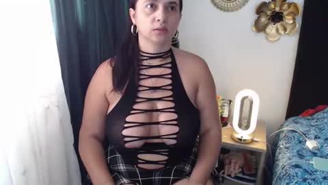 Snapshot of tatiana_monteros chatting on 03/25/26, 09:10 tatiana_monteros online show from 03/25/26, 09:10