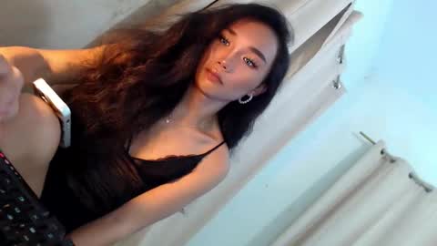 Snapshot of tatiana_wilton chatting on 04/24/26, 03:03 ANDREA online show from 04/24/26, 03:03