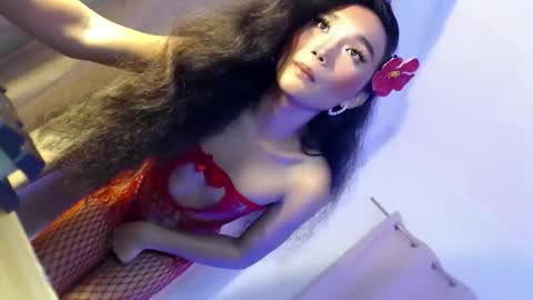 Snapshot of tatiana_wilton chatting on 05/07/26, 09:36 ANDREA online show from 05/07/26, 09:36