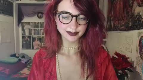 Snapshot of tatianaromanova chatting on 12/21/25, 07:43 Tatiana online show from 12/21/25, 07:43