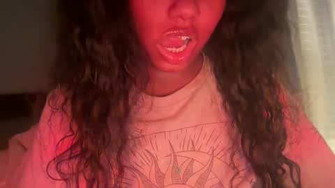 Snapshot of tatiannatease chatting on 01/19/25, 12:17 Tatianna Marie online show from 01/19/25, 12:17