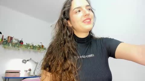 Tatianna online show from 10/29/25, 10:39