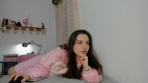 Tatianna online show from 11/01/25, 10:28