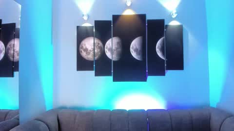 Tati online show from 10/04/25, 03:59