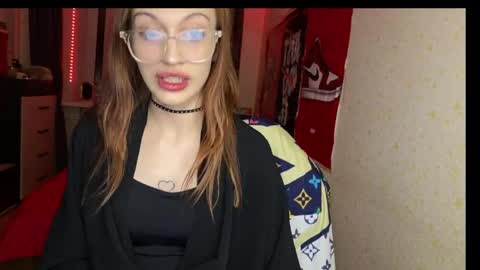 tatika_williams online show from 05/03/26, 06:58