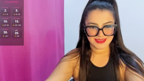 Snapshot of tatissdeliciuss chatting on 05/01/26, 03:00 Tatiss online show from 05/01/26, 03:00