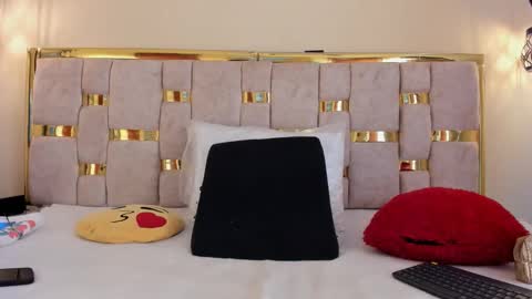 tattaa 3 online show from 10/15/25, 11:43