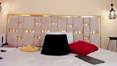 tattaa 3 online show from 12/18/25, 08:37