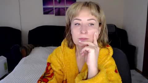 Tattease online show from 10/15/25, 04:23