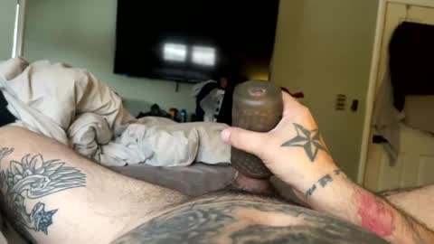 Snapshot of tattedlover84 chatting on 12/07/24, 01:29 Tattedlover84. stroke edge online show from 12/07/24, 01:29