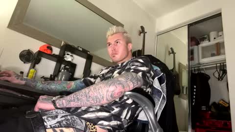 Snapshot of tattednblonde chatting on 01/22/25, 02:46 tattednblonde online show from 01/22/25, 02:46