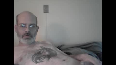Snapshot of tattedpanther chatting on 02/02/25, 01:41 tattedpanther online show from 02/02/25, 01:41
