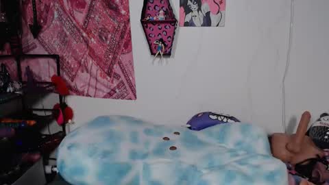 TattedThickandPretty online show from 05/16/26, 12:07