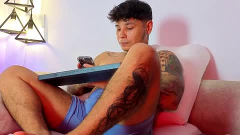 Snapshot of tattokoi chatting on 04/30/26, 01:23 tattokoi online show from 04/30/26, 01:23