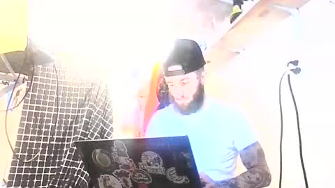 tattoo3333 online show from 12/21/25, 02:46