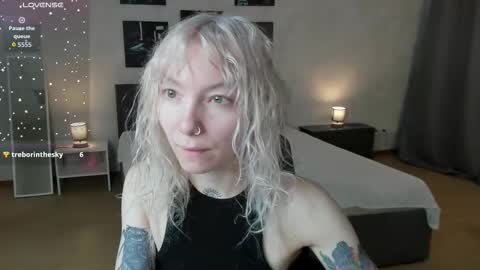 tattoo_artbaby online show from 12/05/25, 01:47