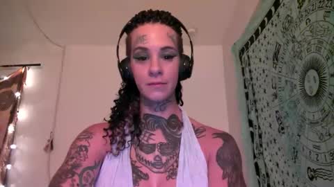 Snapshot of tattooed_natalia chatting on 12/03/24, 10:06 Natalia 3 online show from 12/03/24, 10:06