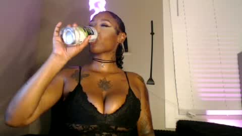 nyxxx online show from 06/19/26, 02:38