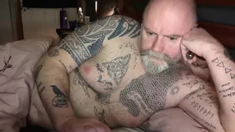 Snapshot of tattooeddilf01 chatting on 12/31/24, 01:15 Tattooeddilf 01 online show from 12/31/24, 01:15