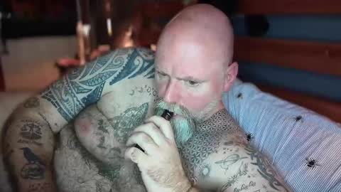 Snapshot of tattooeddilf01 chatting on 09/15/25, 09:59 Tattooeddilf 01 online show from 09/15/25, 09:59