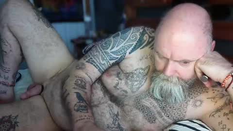 Snapshot of tattooeddilf01 chatting on 10/13/25, 08:47 Tattooeddilf 01 online show from 10/13/25, 08:47
