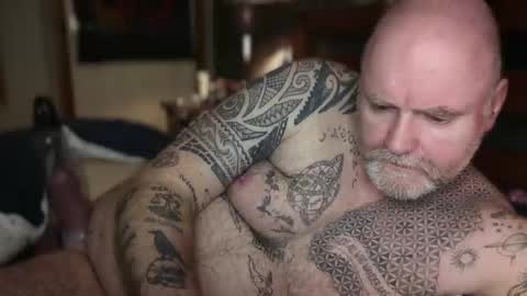 Tattooeddilf 01 online show from 04/27/26, 12:30