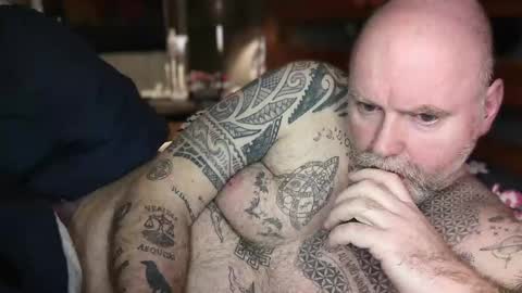 Tattooeddilf 01 online show from 04/28/26, 10:48