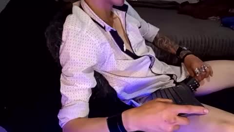 Jean pool online show from 02/22/26, 02:13