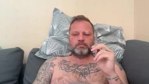 Snapshot of tattoomanforgirls chatting on 04/02/26, 10:24 tattoomanforgirls online show from 04/02/26, 10:24