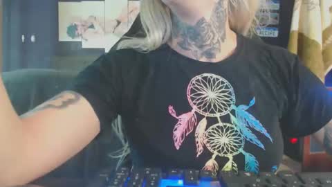 Snapshot of tatuada_safada chatting on 09/10/25, 06:19 tatuada_safada online show from 09/10/25, 06:19