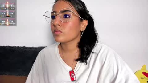 Snapshot of taty_gomez_ chatting on 12/14/25, 03:12 Tatiana Gomez online show from 12/14/25, 03:12