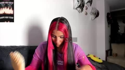 Snapshot of taty_gomez_ chatting on 01/19/26, 03:32 Tatiana Gomez online show from 01/19/26, 03:32