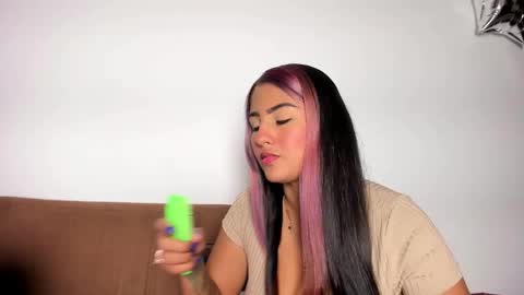 Snapshot of taty_gomez_ chatting on 02/05/26, 08:41 Tatiana Gomez online show from 02/05/26, 08:41