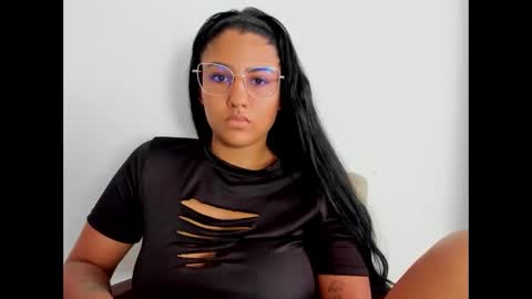 Snapshot of taty_gomez_ chatting on 05/01/26, 05:28 Tatiana Gomez online show from 05/01/26, 05:28