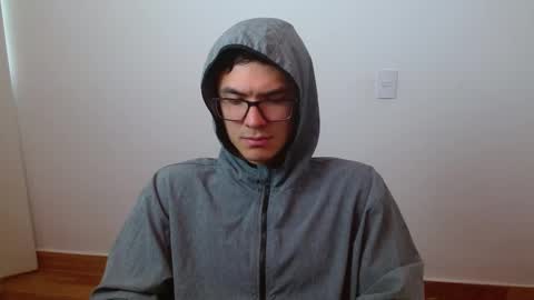 Snapshot of taurus4k chatting on 03/01/25, 09:26 taurus4k online show from 03/01/25, 09:26