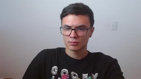 Snapshot of taurus4k chatting on 03/03/25, 10:52 taurus4k online show from 03/03/25, 10:52