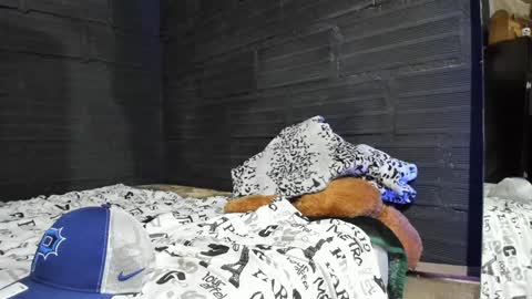  T A U R U S  online show from 01/15/25, 05:29