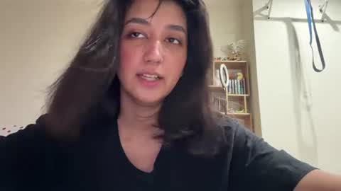 Riza online show from 06/22/26, 07:05