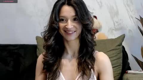 Snapshot of tayakayan chatting on 03/18/26, 02:09 TayaKayan online show from 03/18/26, 02:09