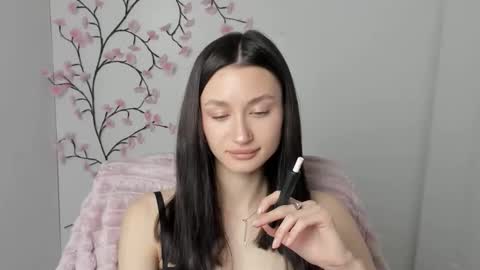 Taya online show from 05/05/26, 05:26
