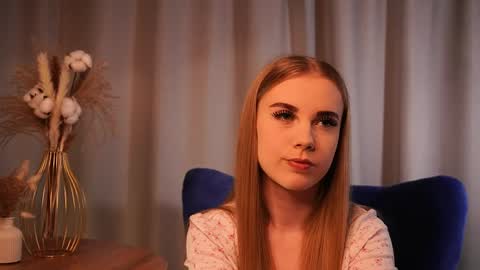 Taya online show from 04/12/26, 04:12