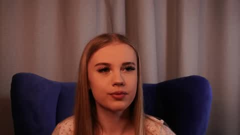 Taya online show from 04/13/26, 04:23