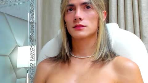 Snapshot of tayler_swift1 chatting on 01/19/25, 06:42 tayler_swift1 online show from 01/19/25, 06:42