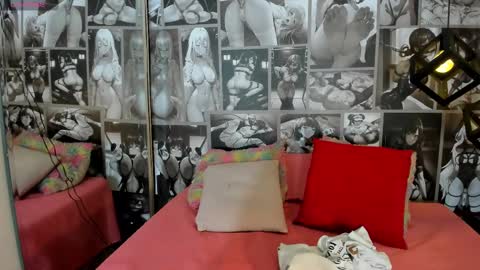 Snapshot of tayler_wells chatting on 03/02/25, 07:56 T A Y L E R online show from 03/02/25, 07:56