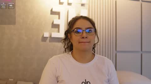 Teylor  Kim online show from 09/13/25, 12:49