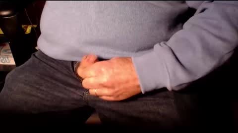 taylor363636 online show from 12/16/25, 06:46