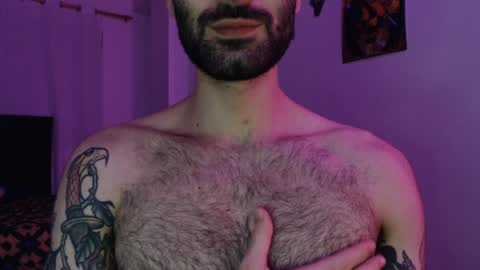 Taylor online show from 12/31/24, 09:10