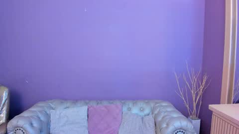 Taylor Bennet online show from 11/25/25, 11:32