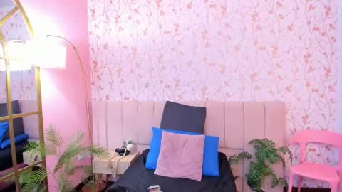 Snapshot of taylor_bennet chatting on 02/28/26, 12:06 Taylor Bennet online show from 02/28/26, 12:06